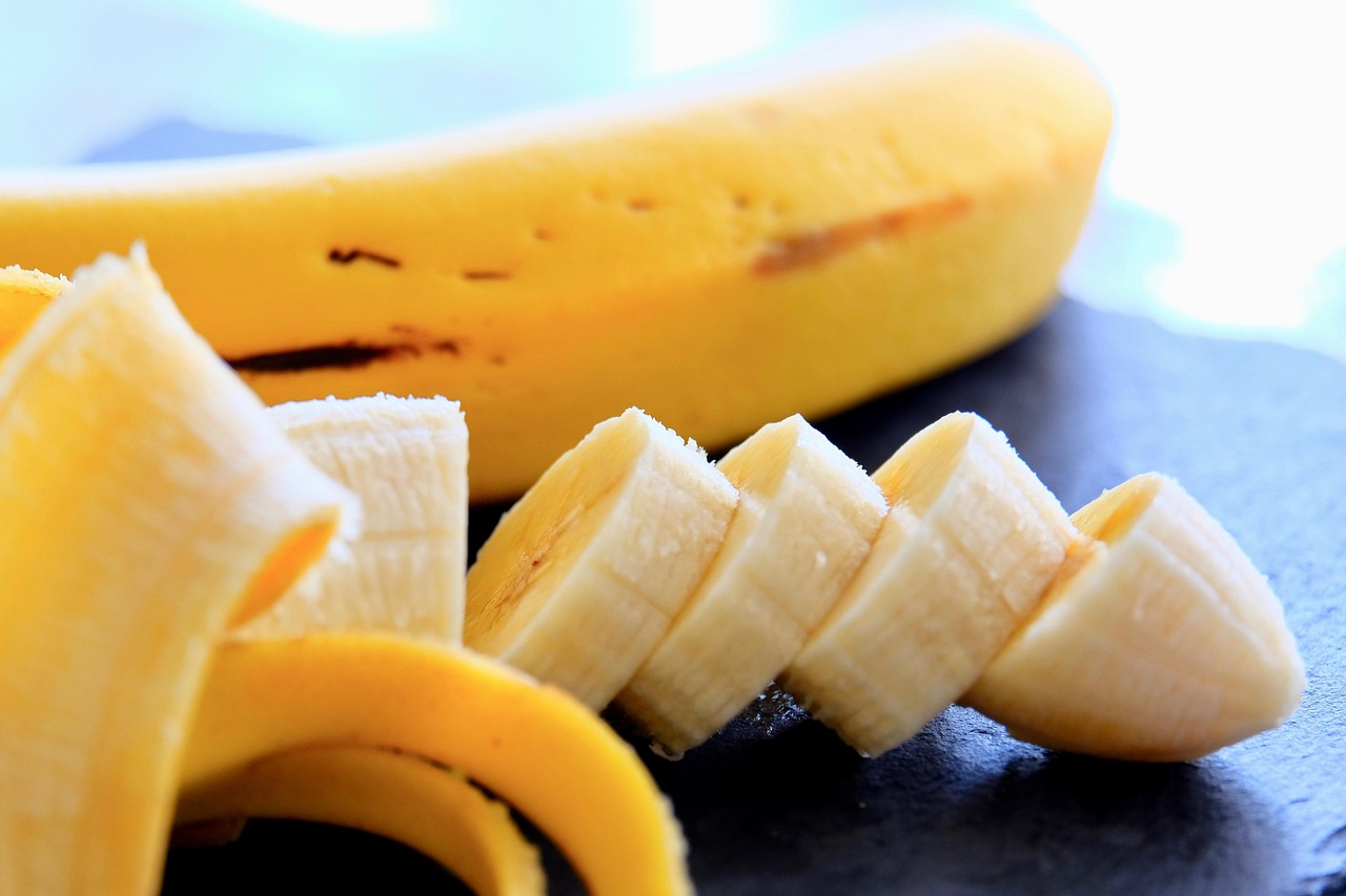 manger une banane