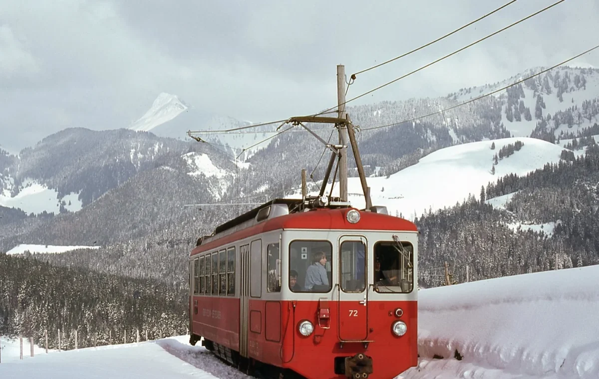 Train régional à Vevey, illustration de la mobilité partagée