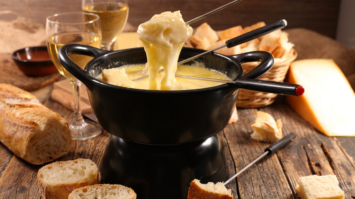 Où manger une fondue toute l&rsquo;année sur la Riviera?