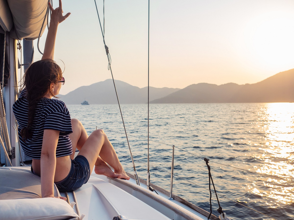 Faire du bateau sur le lac Léman : des idées de balades depuis la Riviera