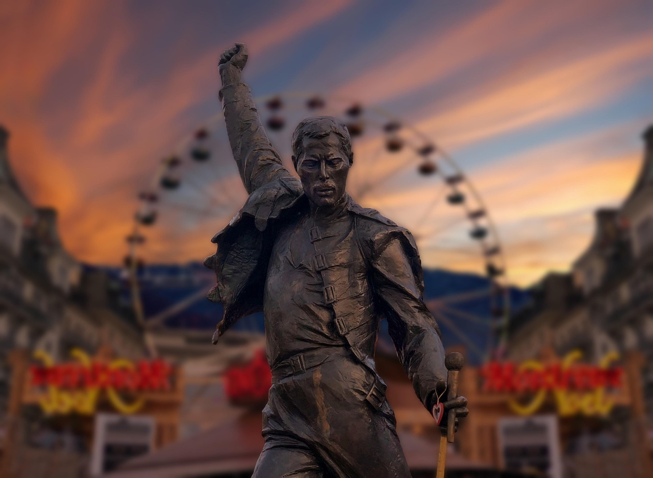 Sur les traces de Freddie Mercury à Montreux : une balade mythique au bord du Léman