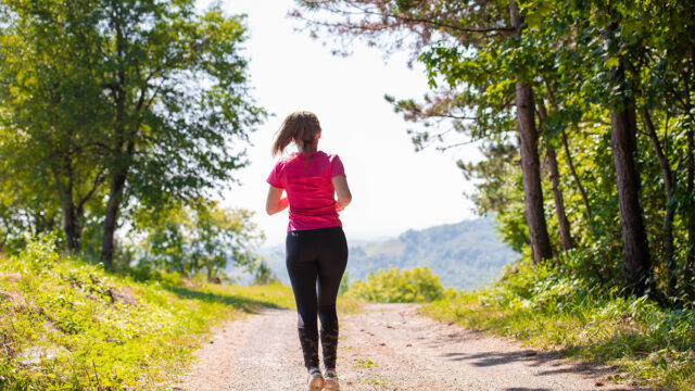 combien-temps-marcher-pour-perdre-1-kilo