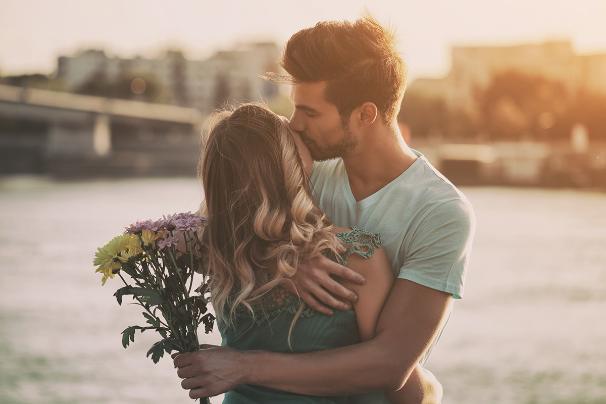 Comment être certaine qu’un homme est vraiment amoureux ? 3 signes qui ne trompent pas