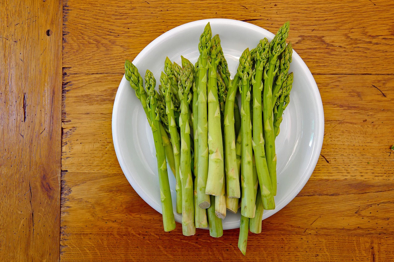 Asperge : découvrez tous ses bienfaits santé et nutrition de saison