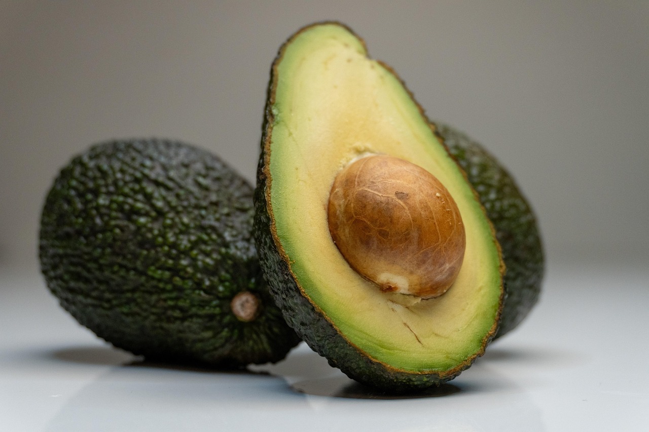 L’avocat : super-aliment bon pour la santé, la minceur et la beauté