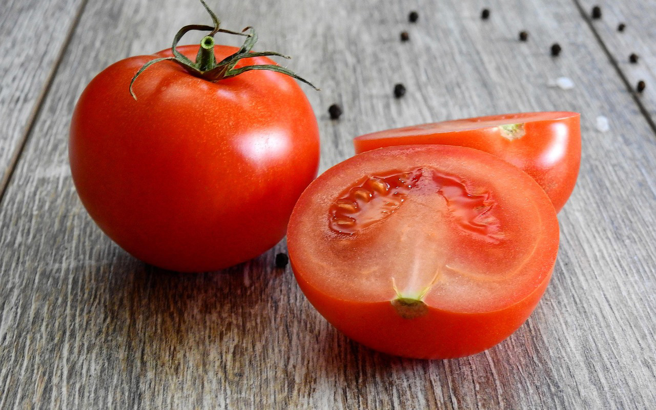 Tomate : les bienfaits du fruit rouge qui booste votre vitalité