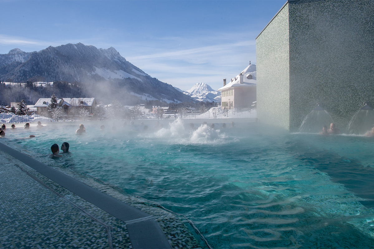 Les Bains de la Gruyère à Charmey : l’escapade bien-être pensée pour toute la famille